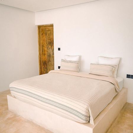 Отель Le Saint Tropez Kidoti Экстерьер фото